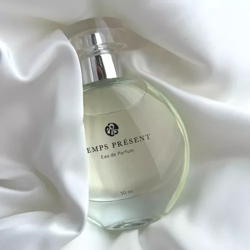 Erwecke deine innere Göttin- Set - Parfüm, 50 ml+ Tiger Auge - Halskette als Geschenk